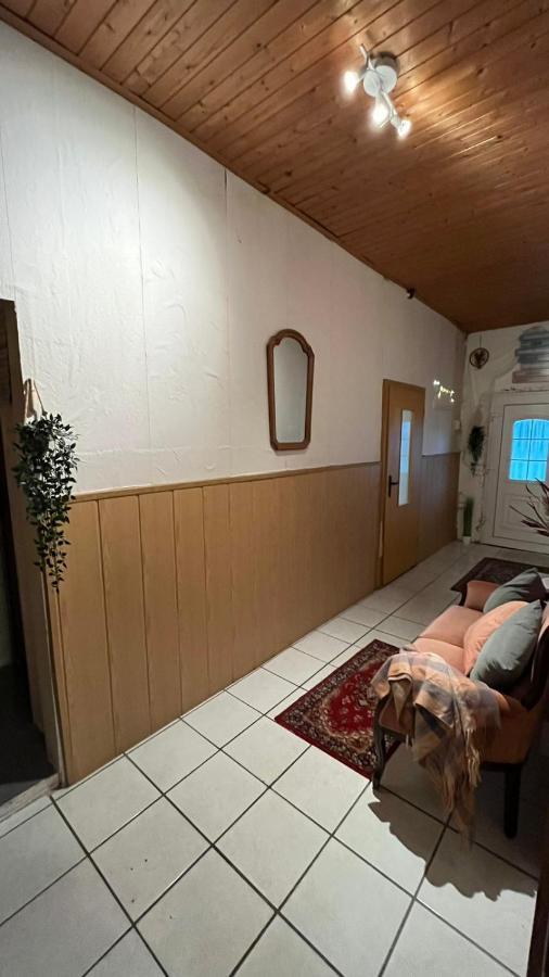 Monteure, Ganzes Haus, Schwarzheide, Haus 1 Apartment Екстериор снимка
