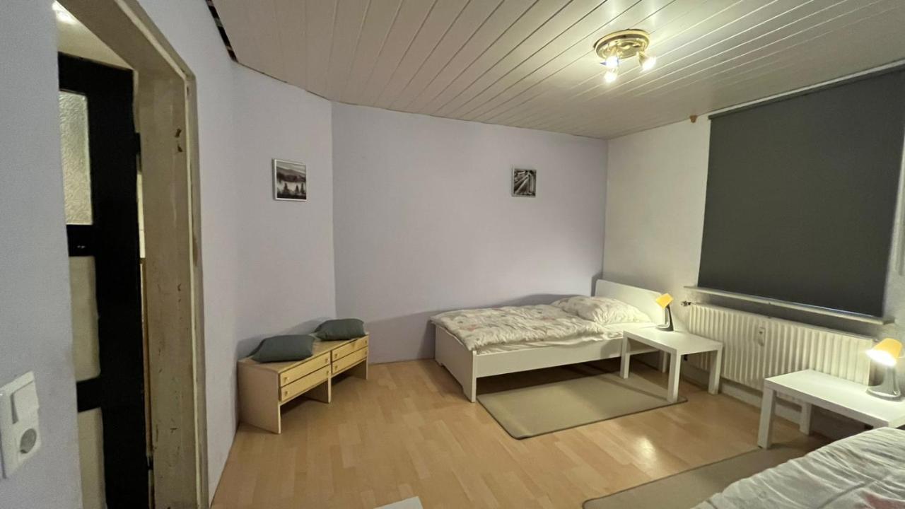 Monteure, Ganzes Haus, Schwarzheide, Haus 1 Apartment Екстериор снимка