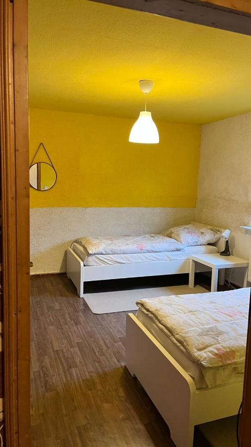 Monteure, Ganzes Haus, Schwarzheide, Haus 1 Apartment Екстериор снимка