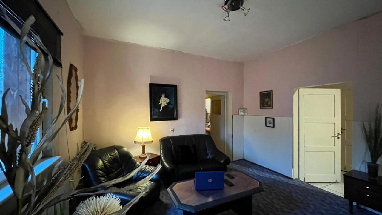 Monteure, Ganzes Haus, Schwarzheide, Haus 1 Apartment Екстериор снимка