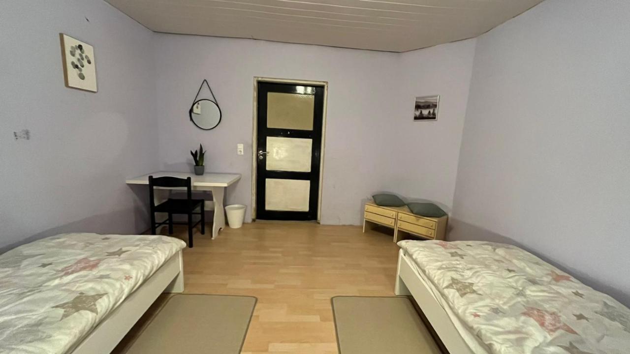 Monteure, Ganzes Haus, Schwarzheide, Haus 1 Apartment Екстериор снимка