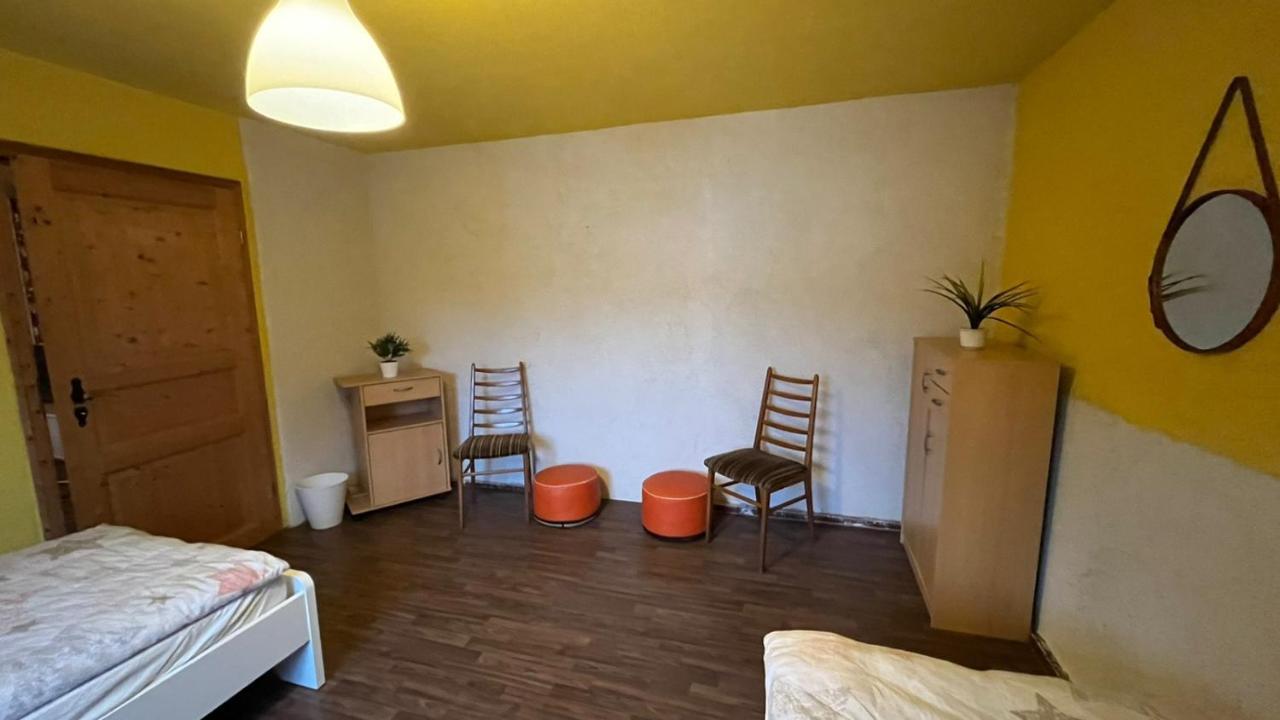 Monteure, Ganzes Haus, Schwarzheide, Haus 1 Apartment Екстериор снимка
